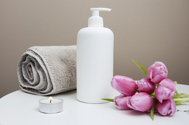 The Evening Soak: Epsom Magnesium Salts and Hinoki Wood Steam